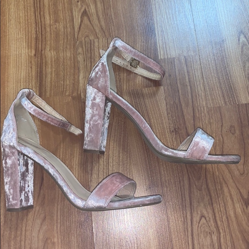 Pink velvet heels!